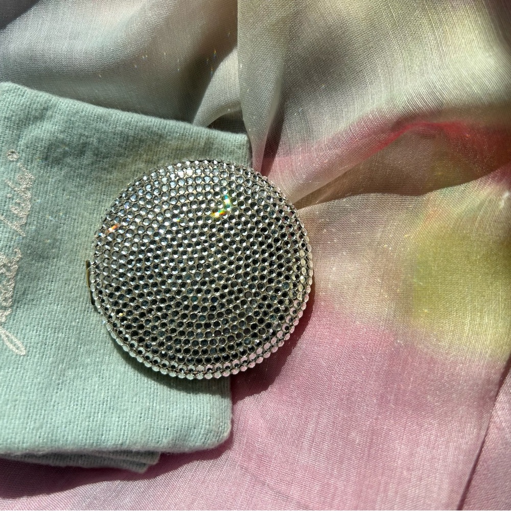 Judith Lieber Rare Luxury Vintage Handset Austrian Crystal Makeup Compact - Picture 6 of 7